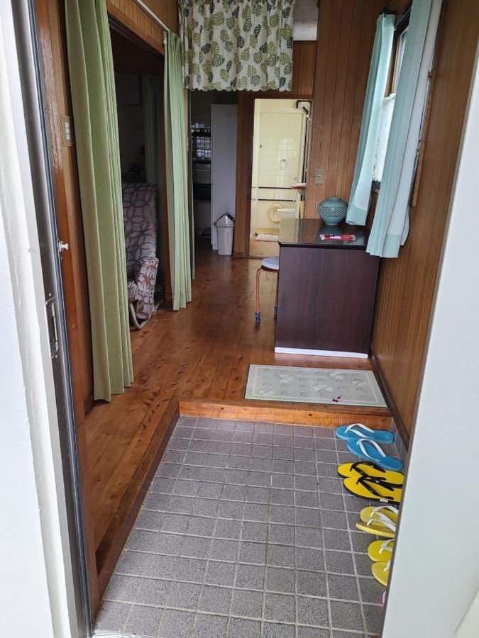 Condominium Aoi Sanmyaku Okinawa Exteriör bild